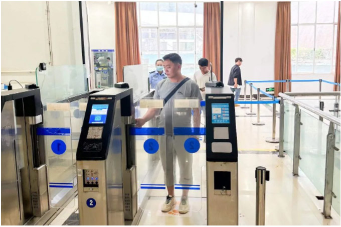 全国口岸恢复边检快捷通关 乐玩(中国)lewan·官方网页版,全力做好升级、运维保障工作