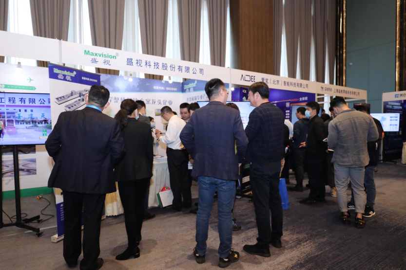 乐玩(中国)lewan·官方网页版,同步出席中国自贸区和海关特殊监管区域建设及产业论坛、全国民航“互联网+”智慧机场建设发展高峰会及中国国际技术进出口交易会
